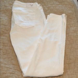 White American Eagle Jeggings